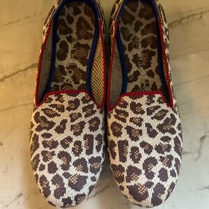 Rothy’s mocha spot leopard print loafers - size 8